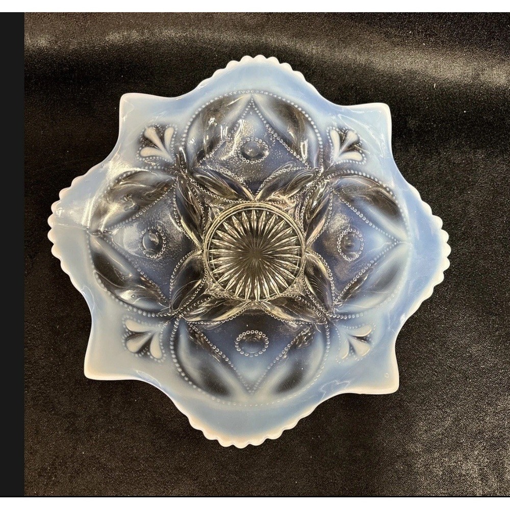 Antq Northwood-Dugan‎ White Opalescent Plate With Pedestal Wheel & Block C 1905